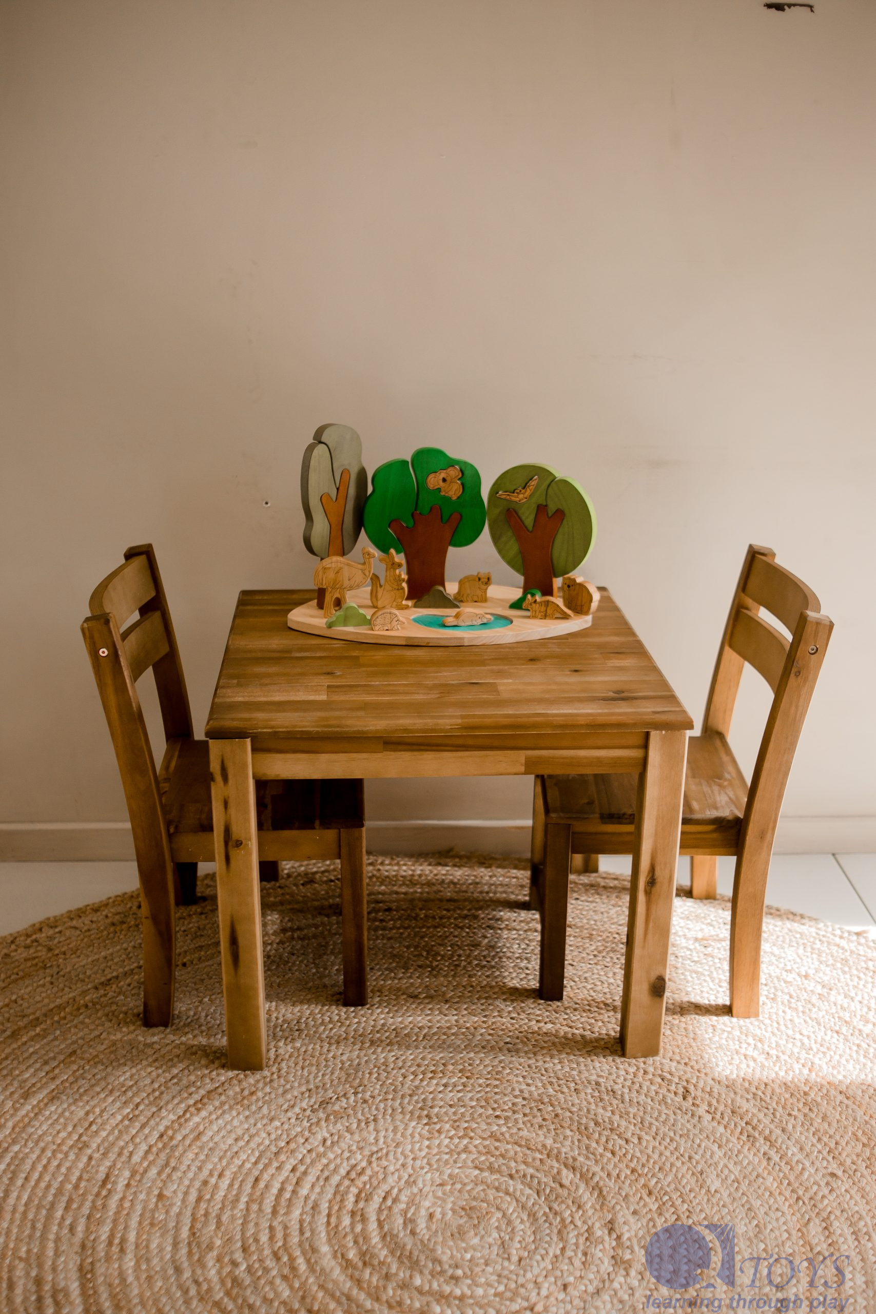 hardwood table with 2 stacking chairs