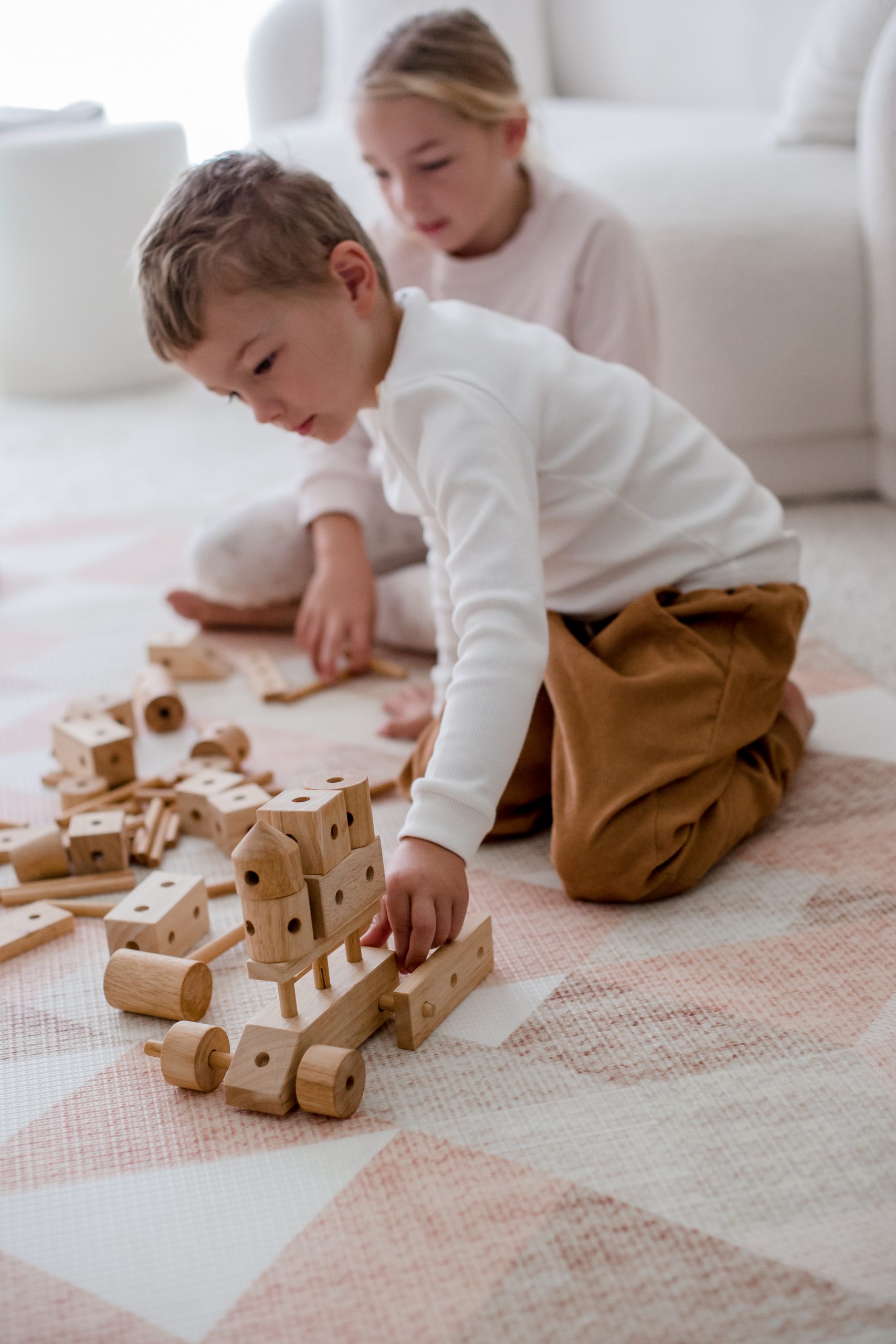 Natural wood Construction Set - Image 3