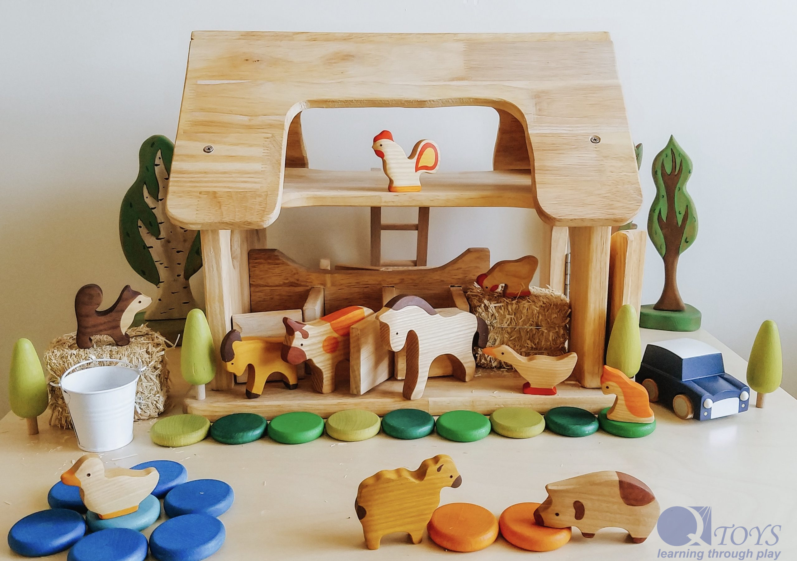 wooden stable toy