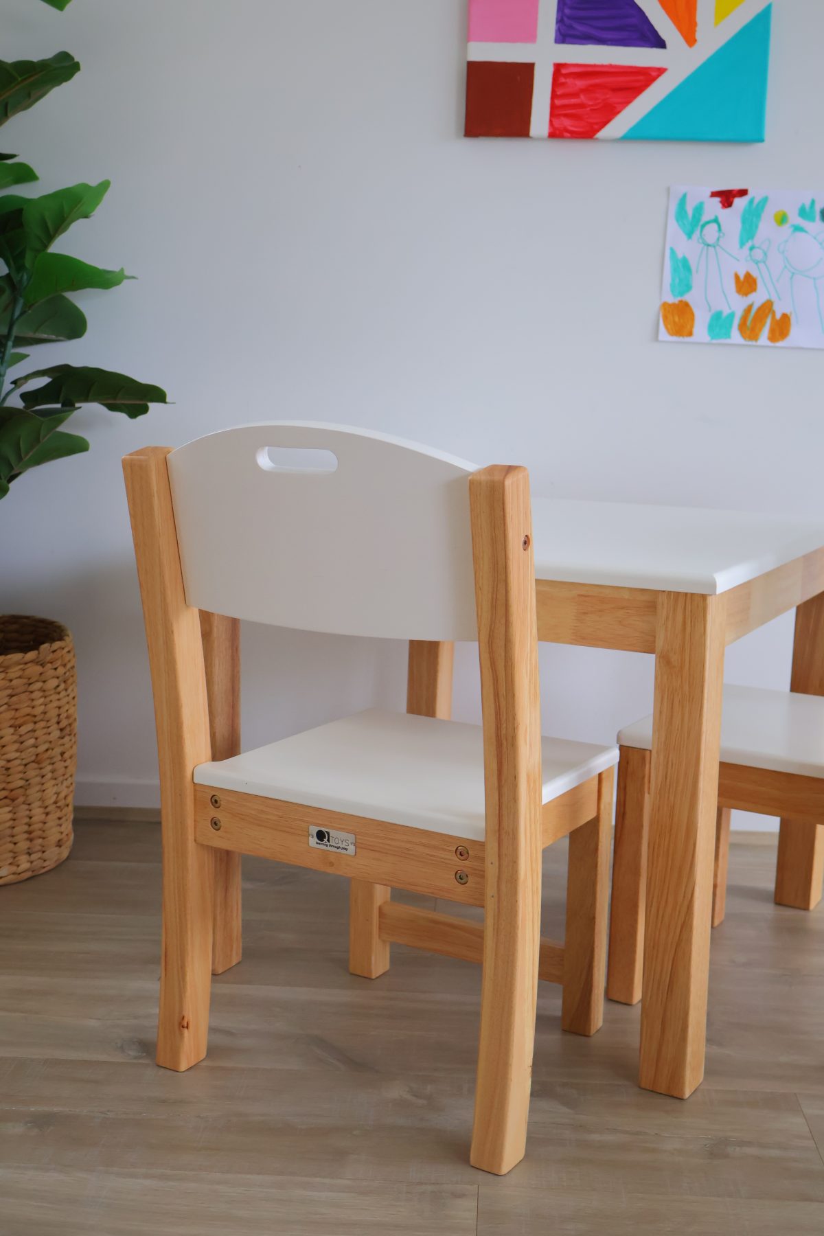 White seat stacking chairs - Set of 2 - Image 5