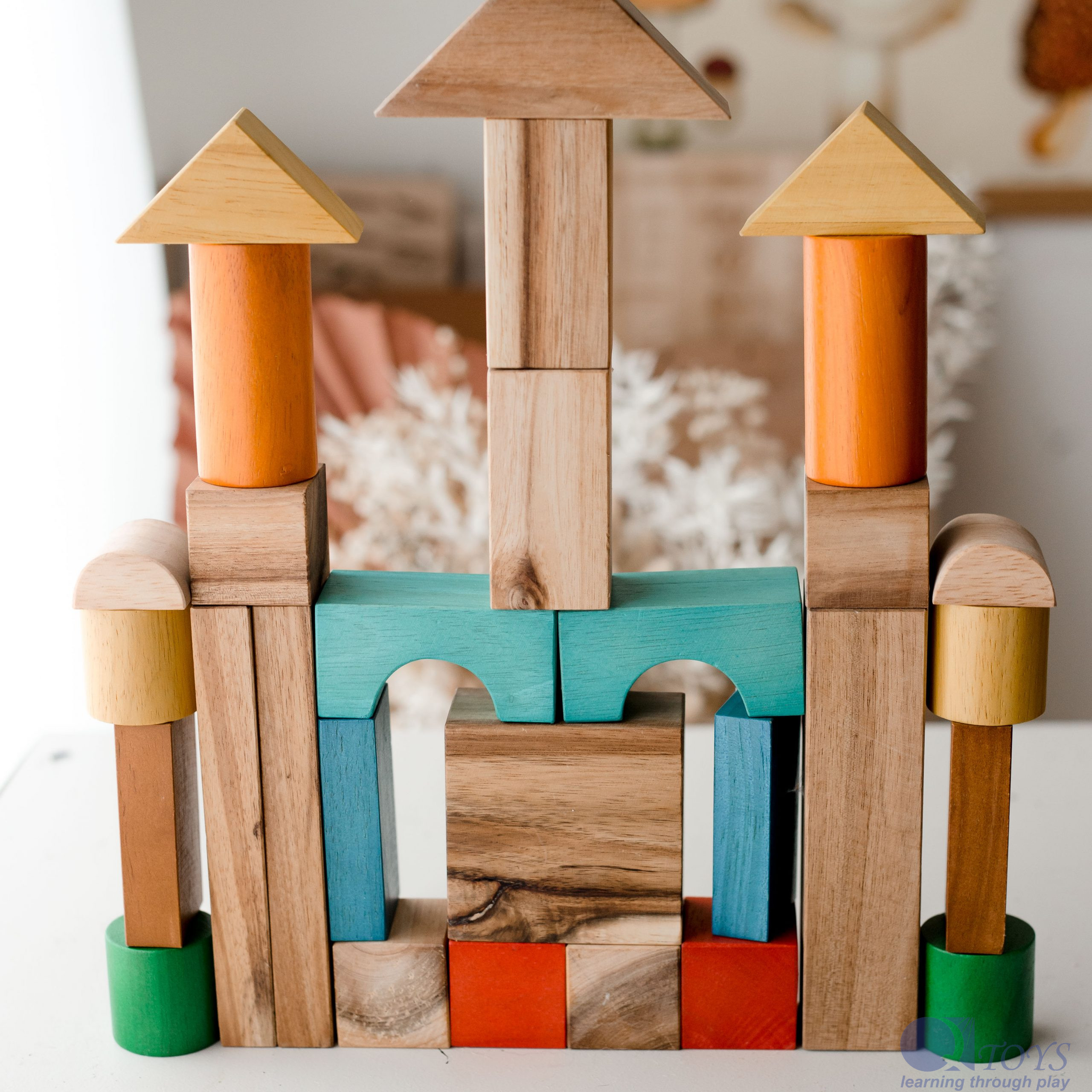 Natural color wooden blocks Natural color wooden blocks