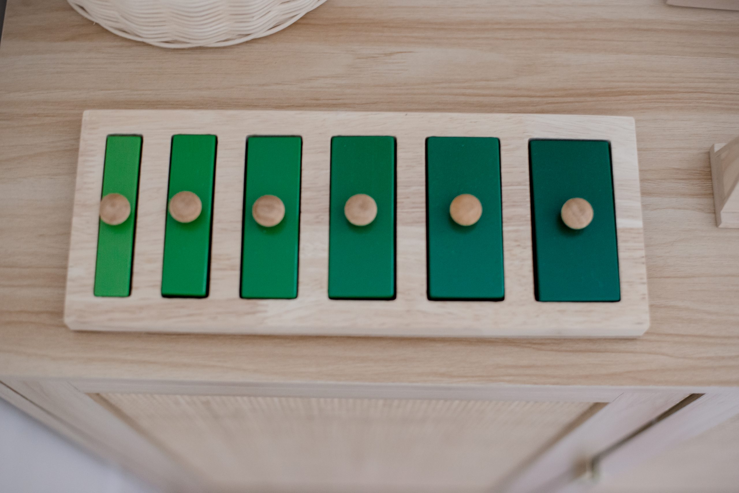Narrow-wide knob puzzle - Image 4
