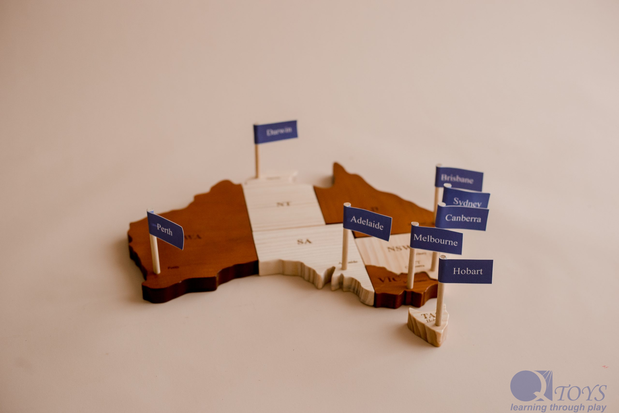 595 Tag @our_life_behind_the_lens0 Australian Map Puzzle Play Set - Image 2