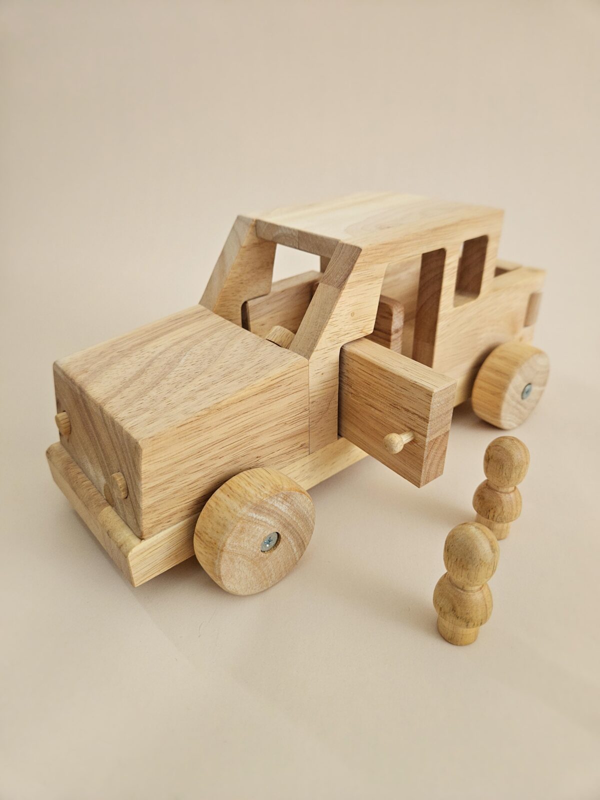 Wooden Safari Jeep - Image 5