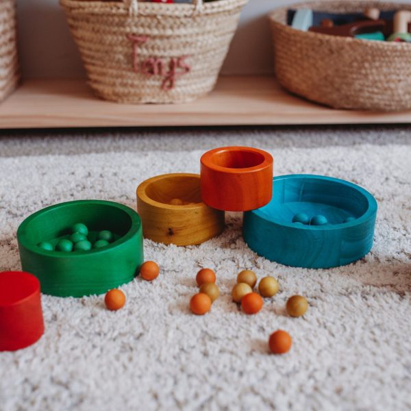 Natural Coloured Nesting and Stacking bowls