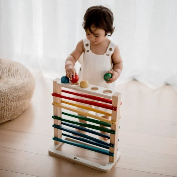 Track a ball rack-109
