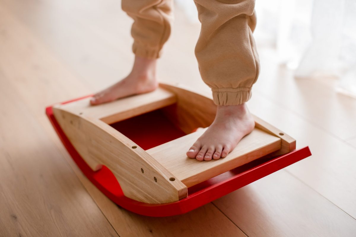 Kinder Balancing Rocker - Image 9