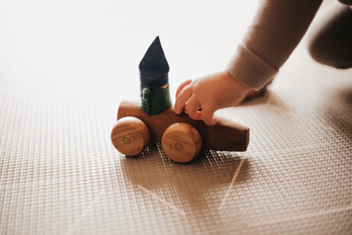 Tree Timber F1 Racing Car - Image 6