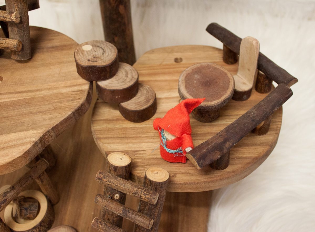 Large Tree House - Image 2