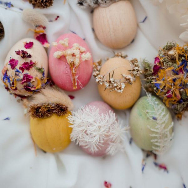 DIY wooden eggs