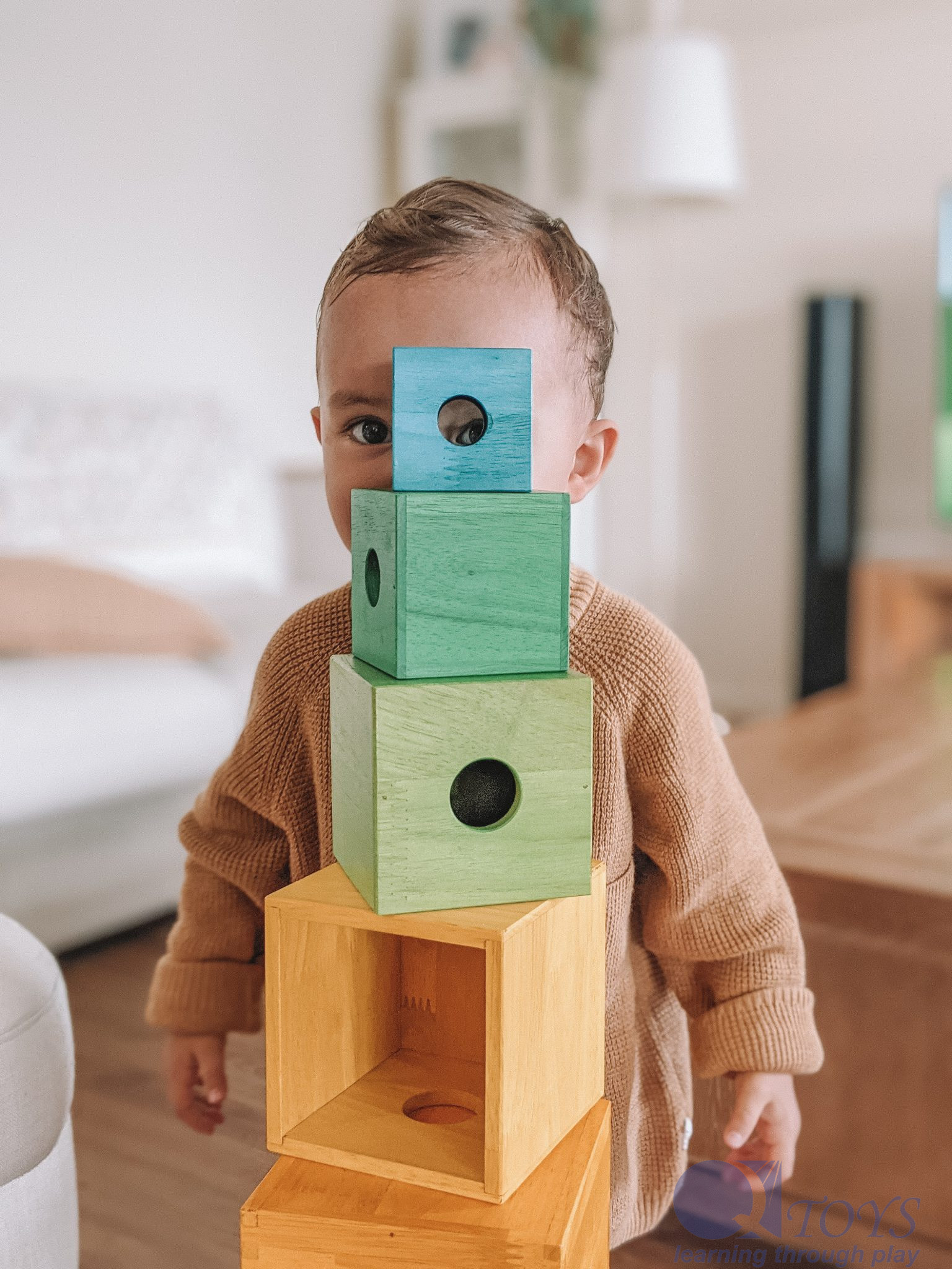 rainbow nesting toy