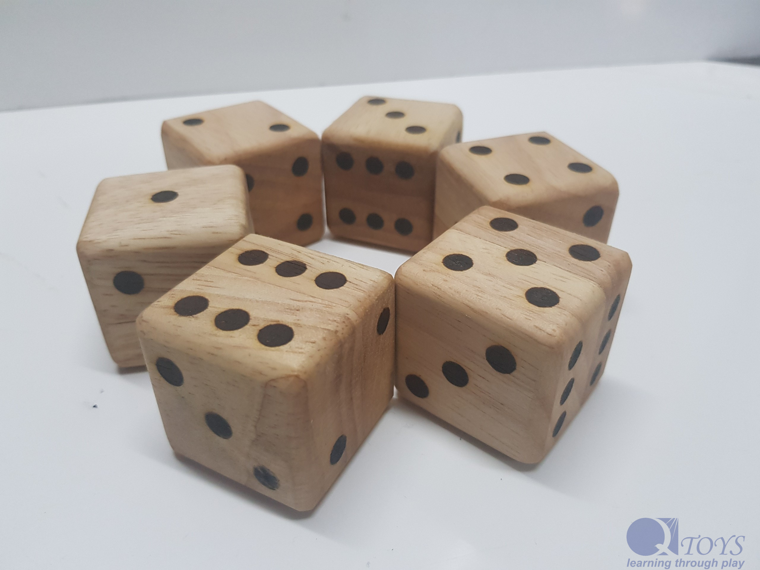 Wooden Dice set of 6