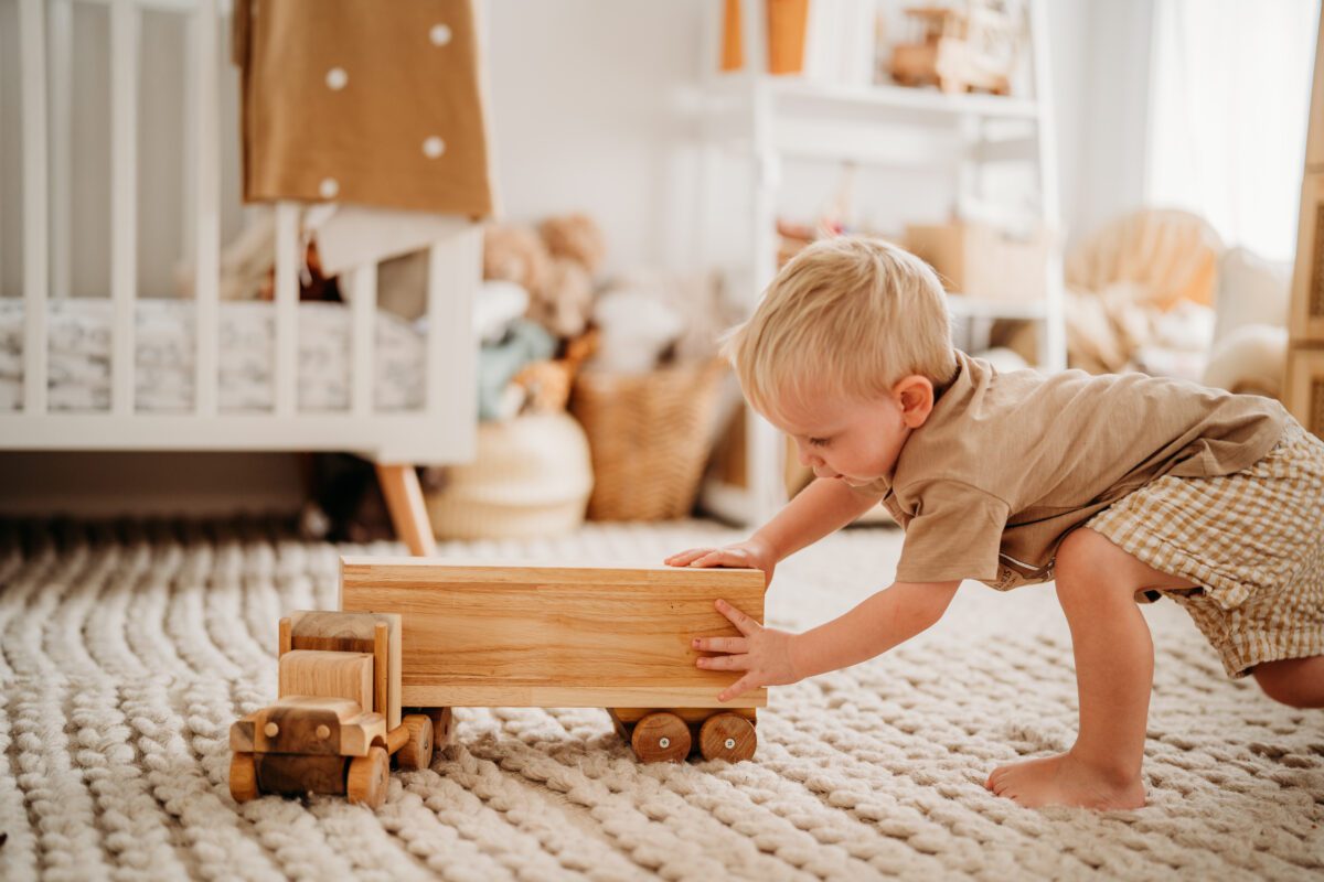 Cargo Truck - Image 6
