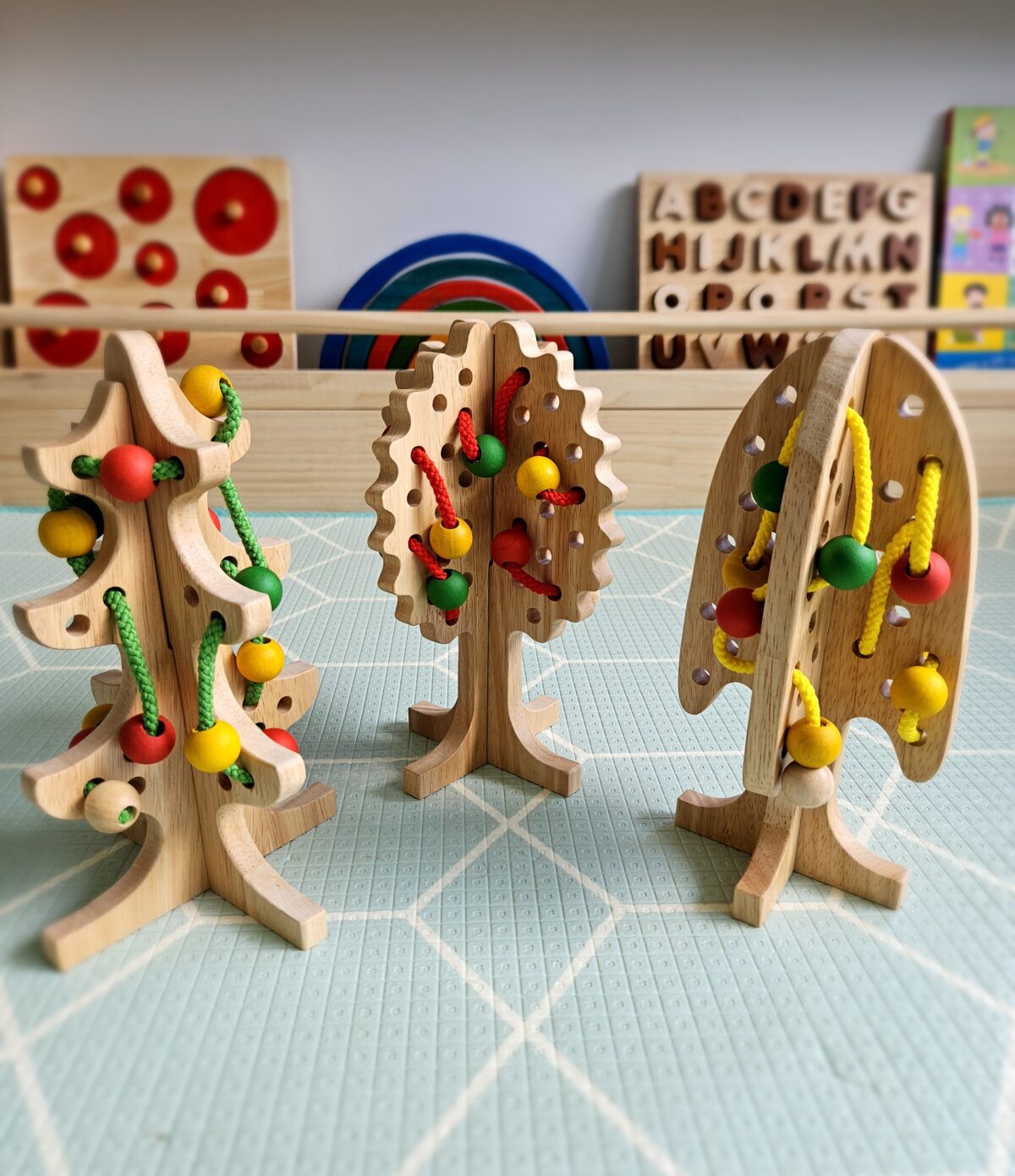 Solid Lacing Trees set of 3 - Image 2