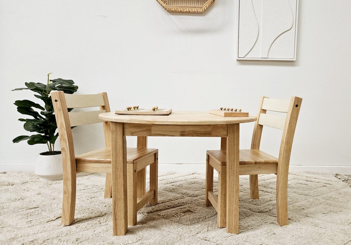 Medium Round Table with 2 Stacking Chairs - Image 5