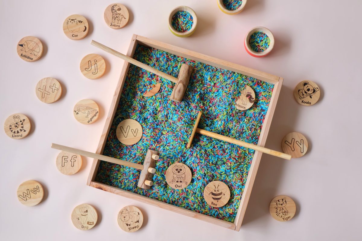 Sand tray and play set - Image 1