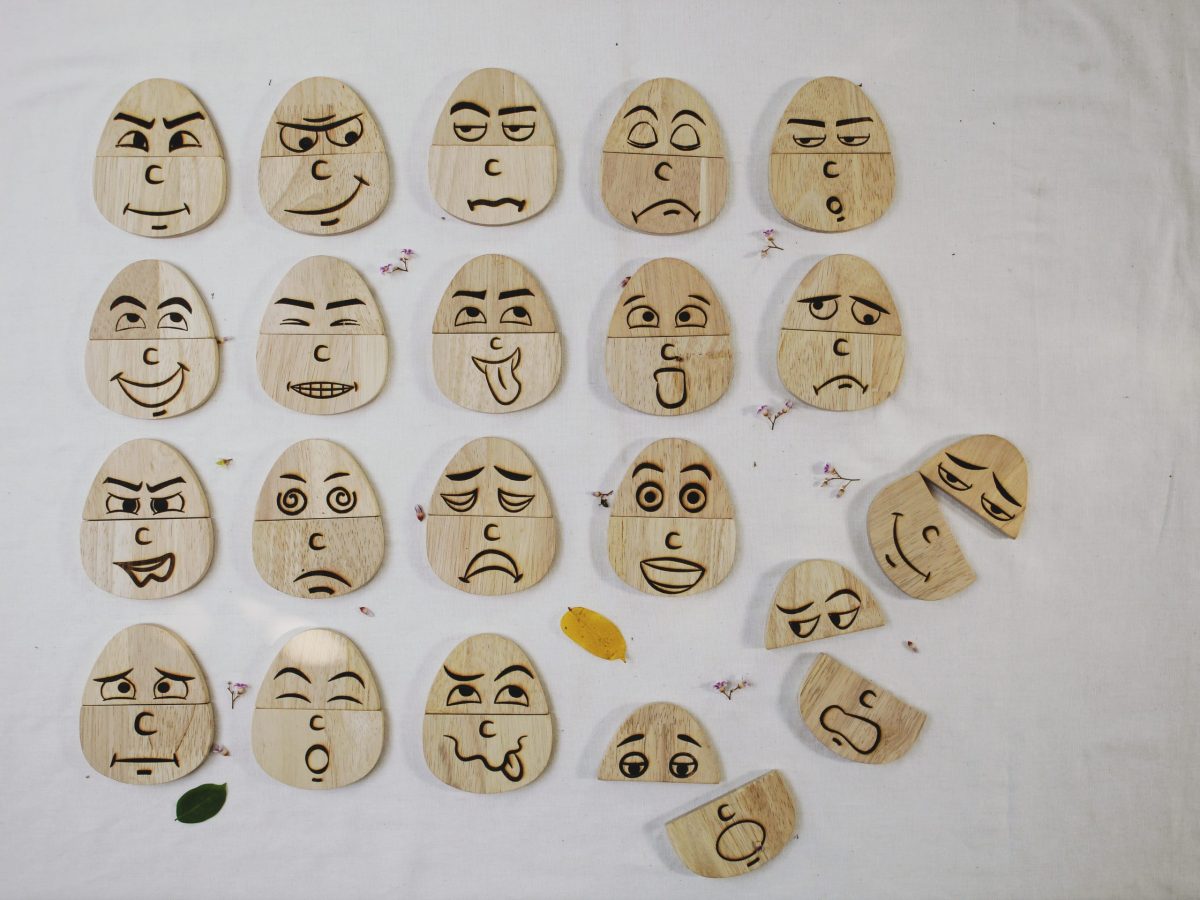 Wooden Egg Pressions Set of 20 - Image 7