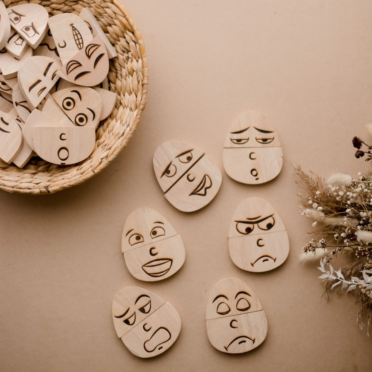 Wooden Egg Pressions Set of 20 - Image 4
