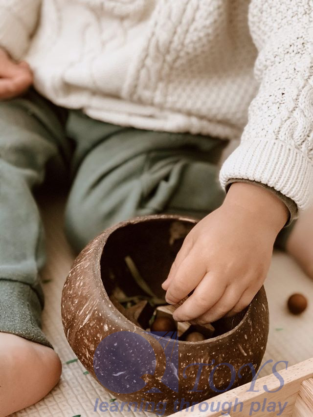 Coconut Sensory Box