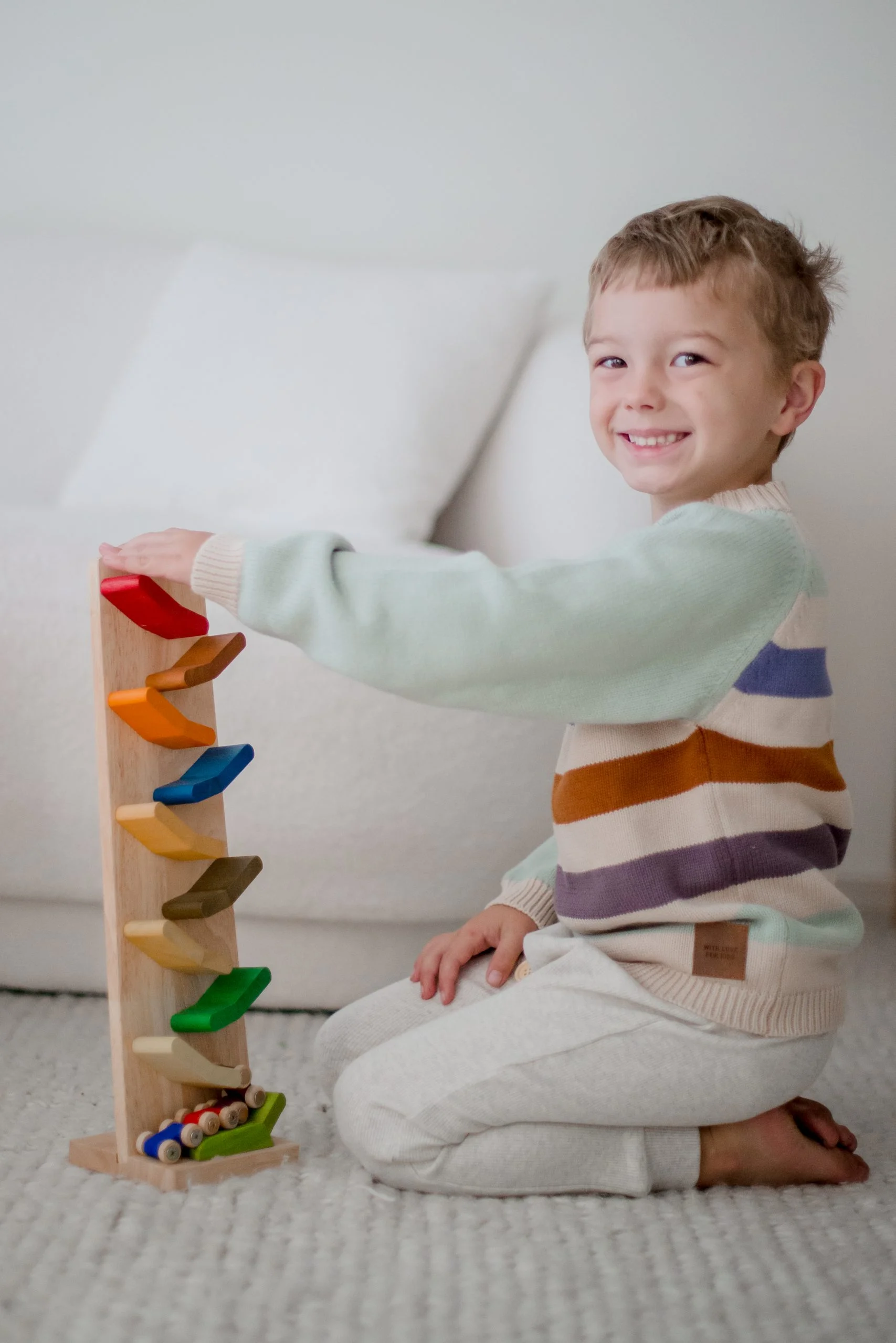 Colour Zig Zag Racing Car Qtoys Learning through Play