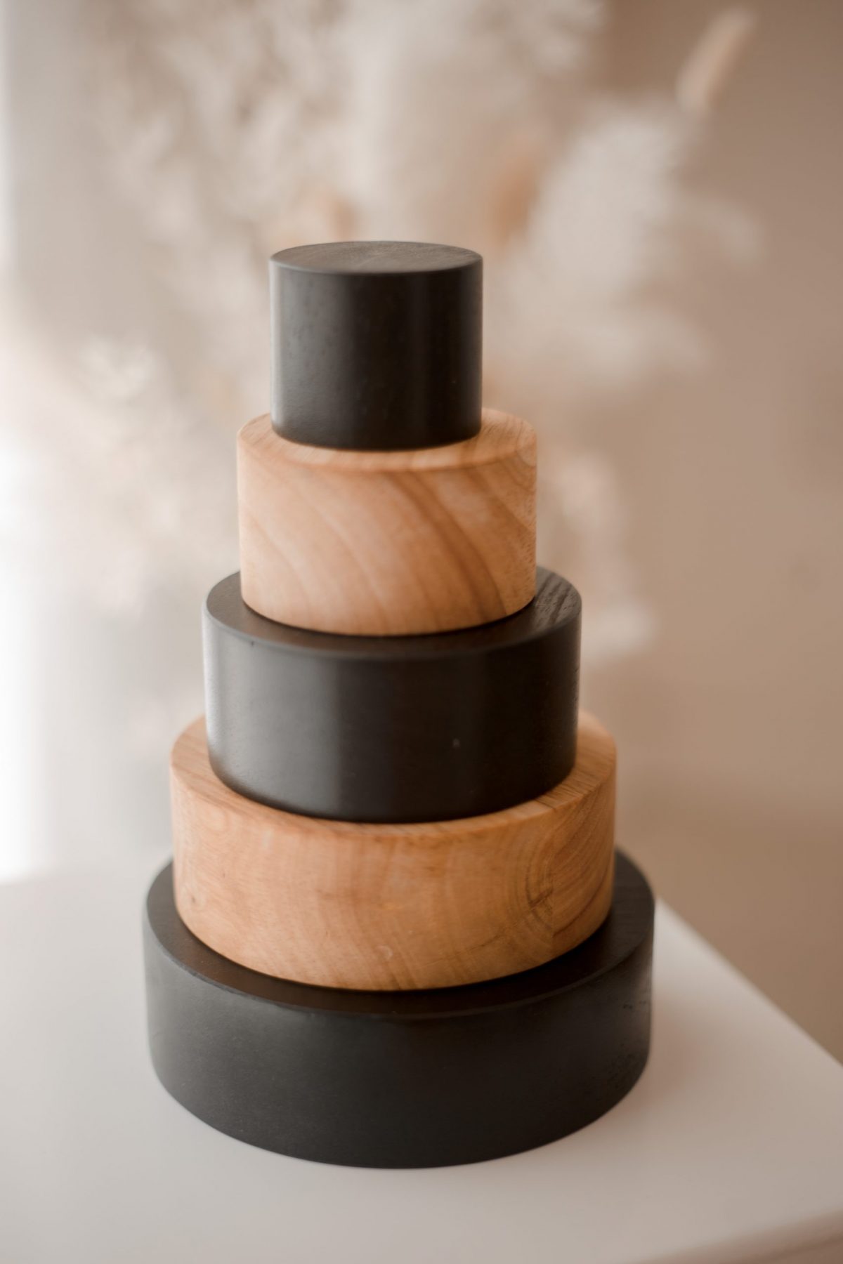 Contrast Colour Stacking Bowls - Image 3