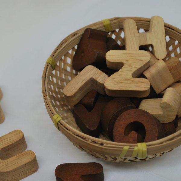Capital Letters 26PCE