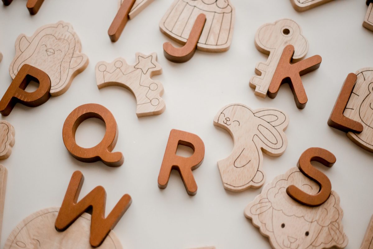 Alphabet Jigsaw Set - Image 2