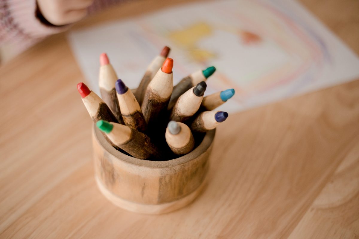 tree coloured pencil set