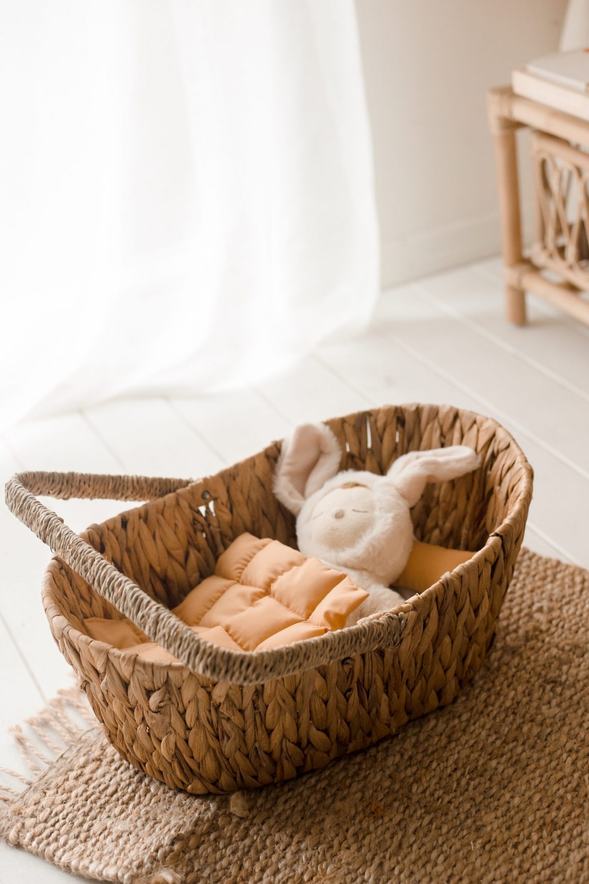 Wicker Dolls Basket - Image 9