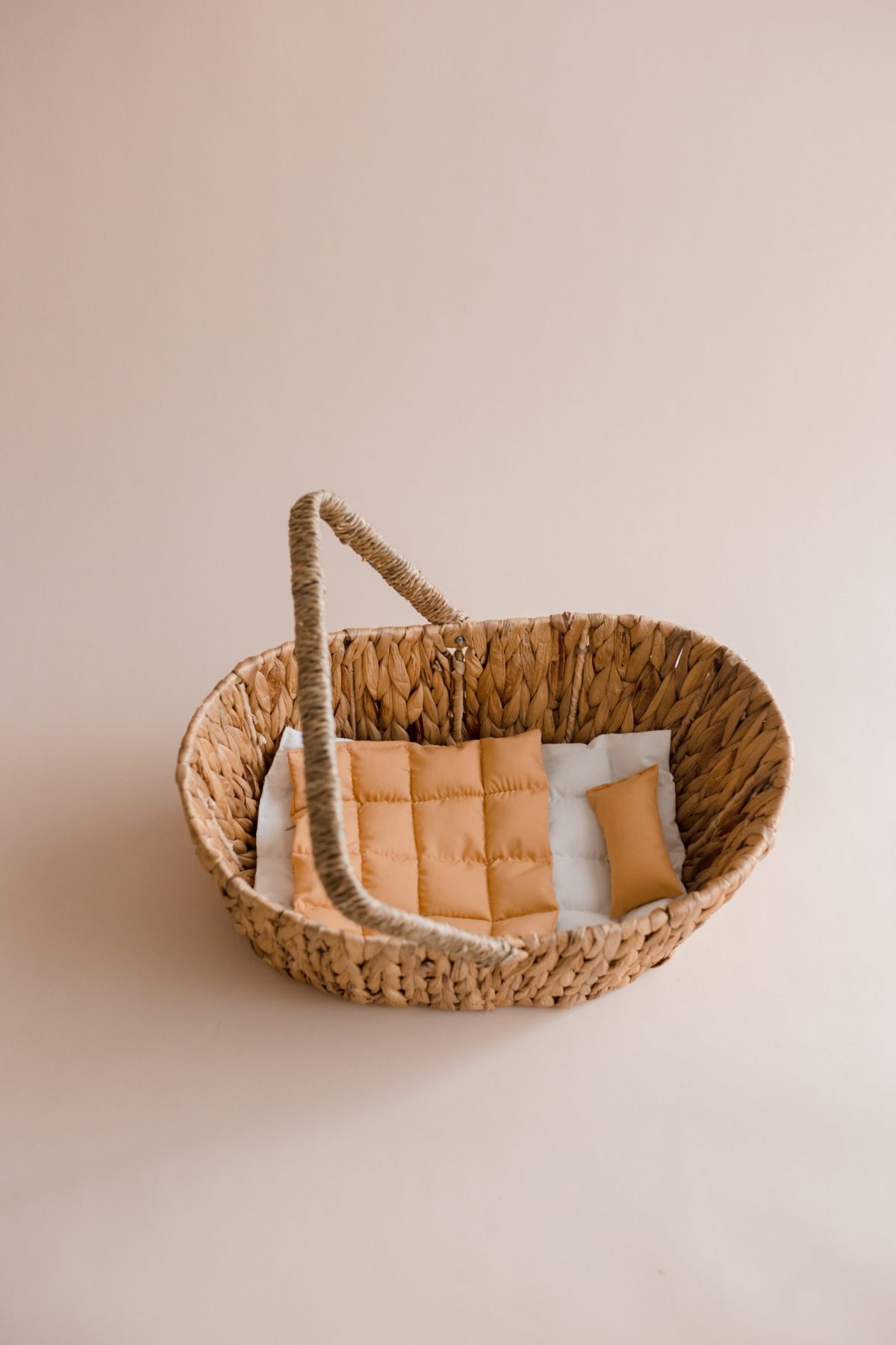 Wicker Dolls Basket - Image 7