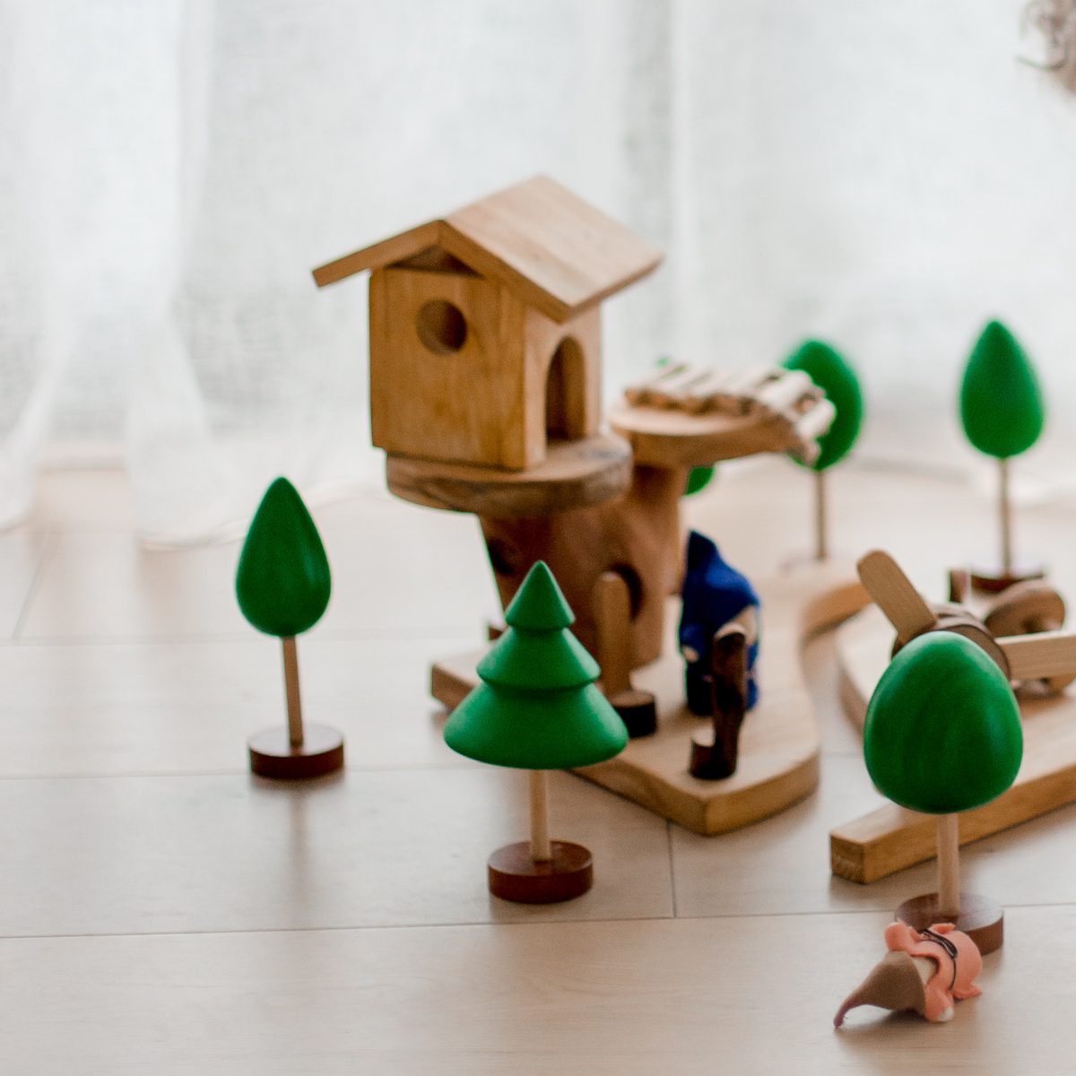 Wooden Tree Play Set - Image 2