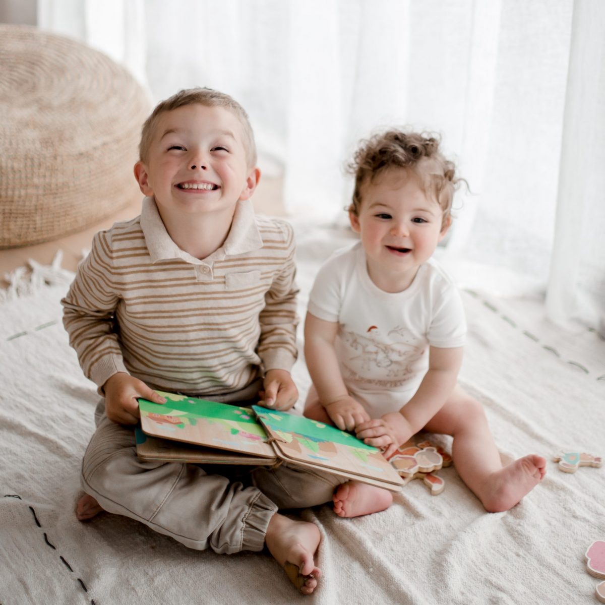 Gingerbread Man Book & Play Set - Image 7