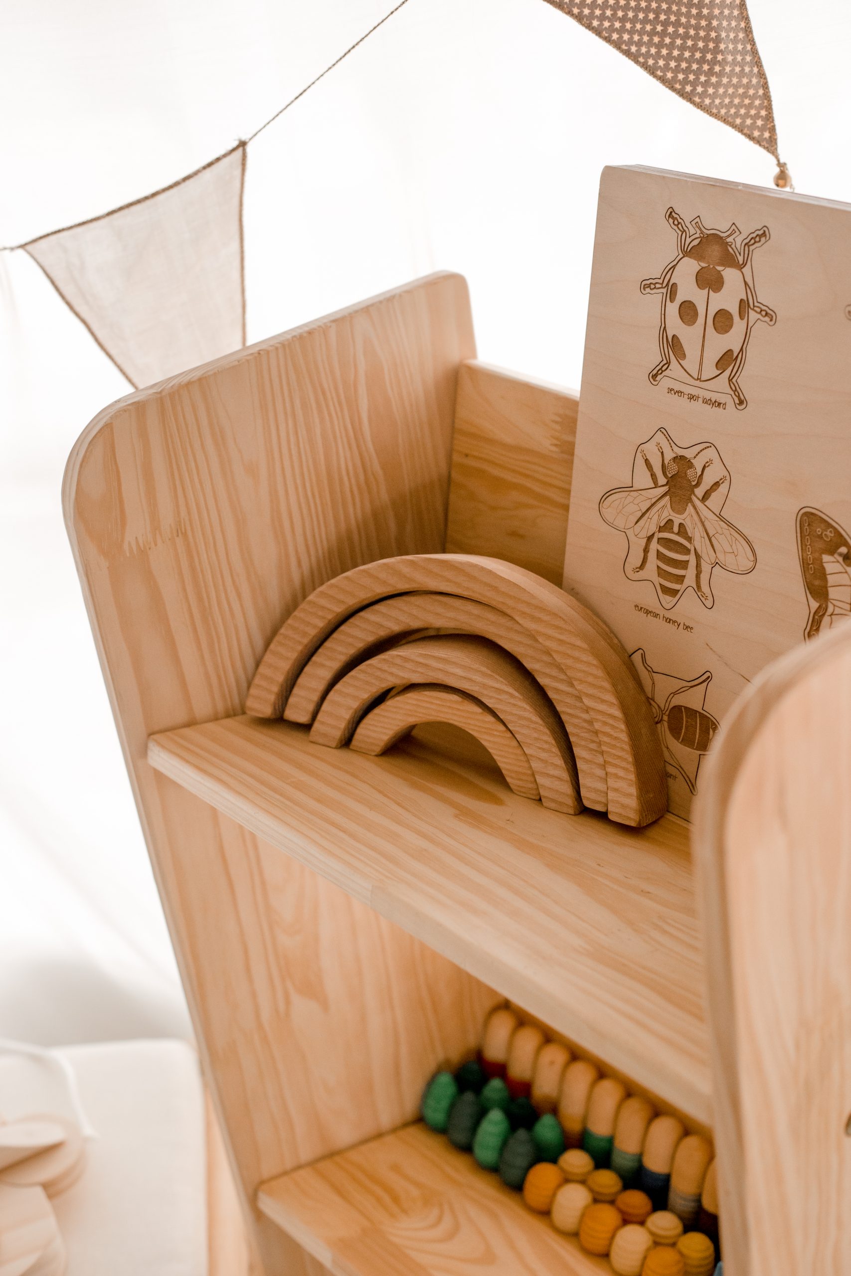 3 Tier Bookshelf - Image 10