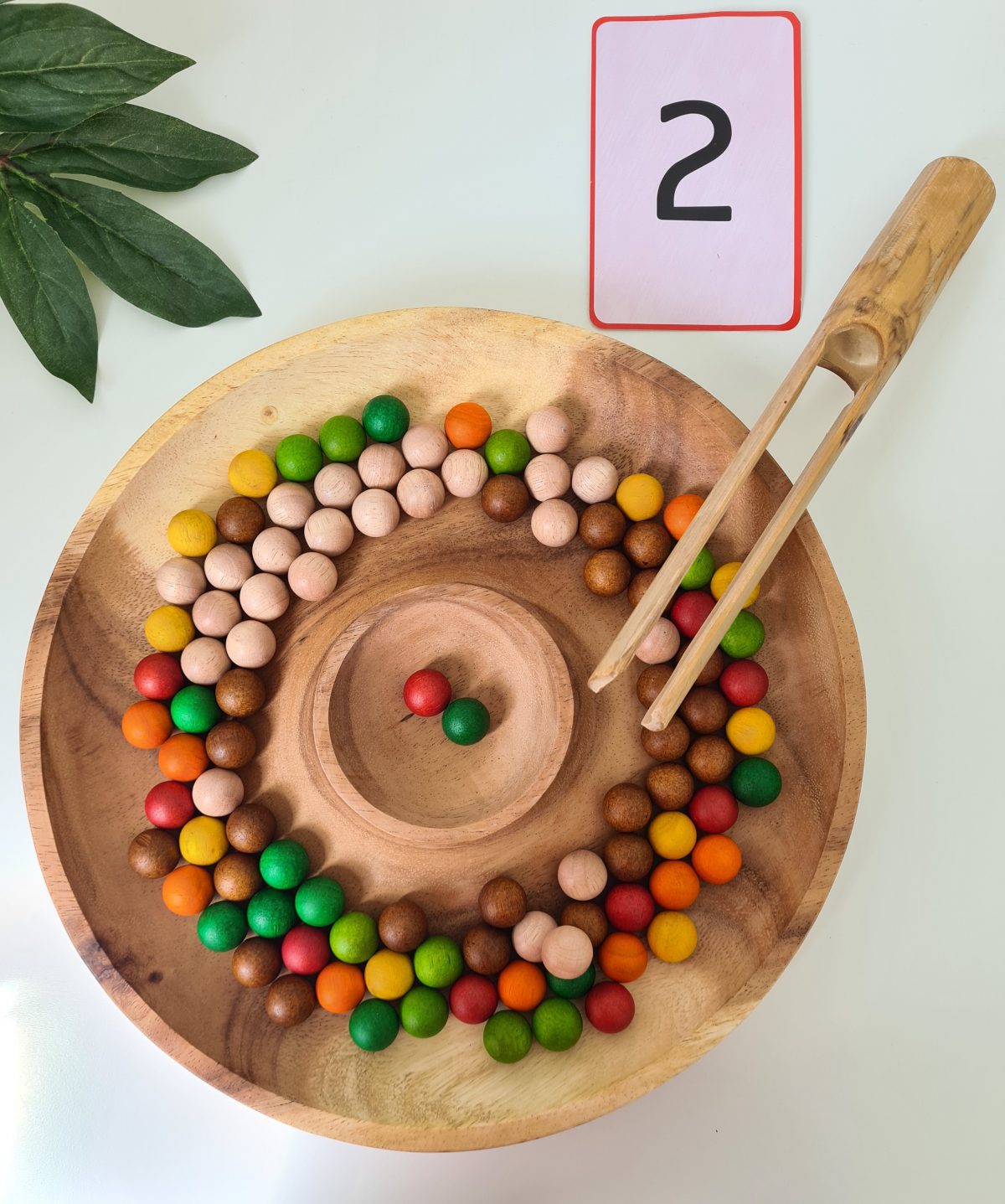 Round natural activity tray - Image 10