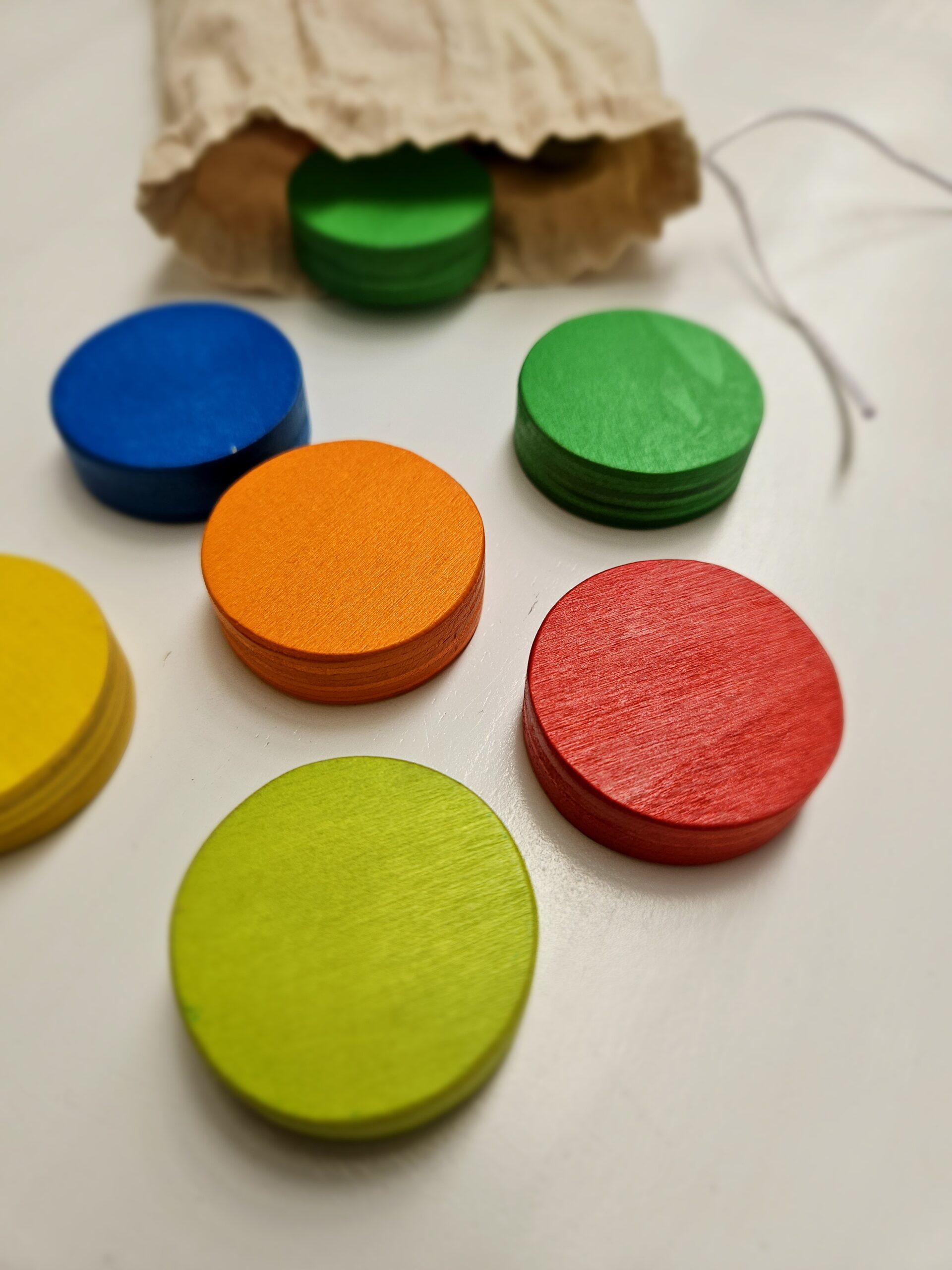 tag merlyn.godinho -3 Rainbow coins 18pcs - Image 4