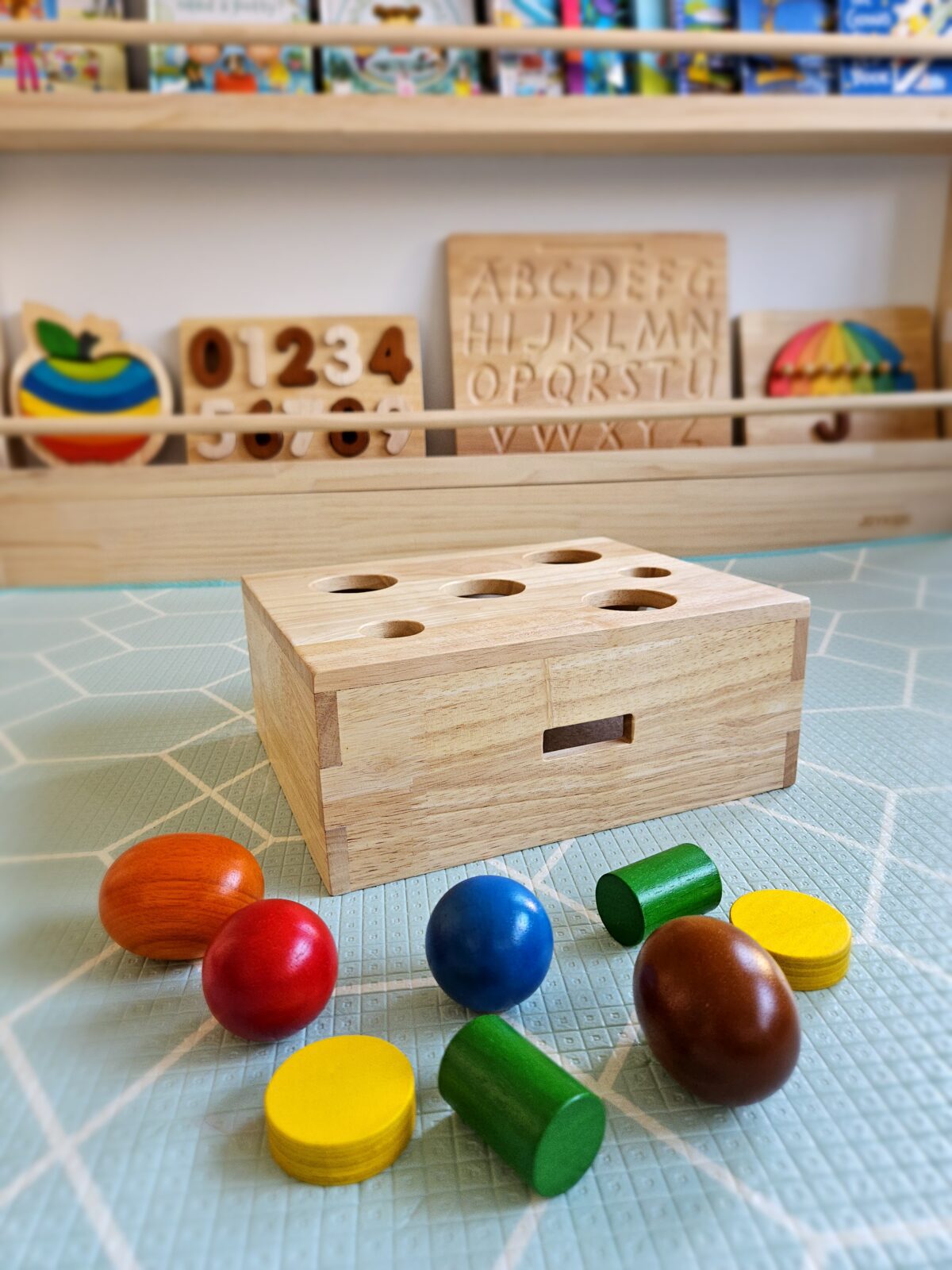 Peek a Boo Sorting Box - Image 3