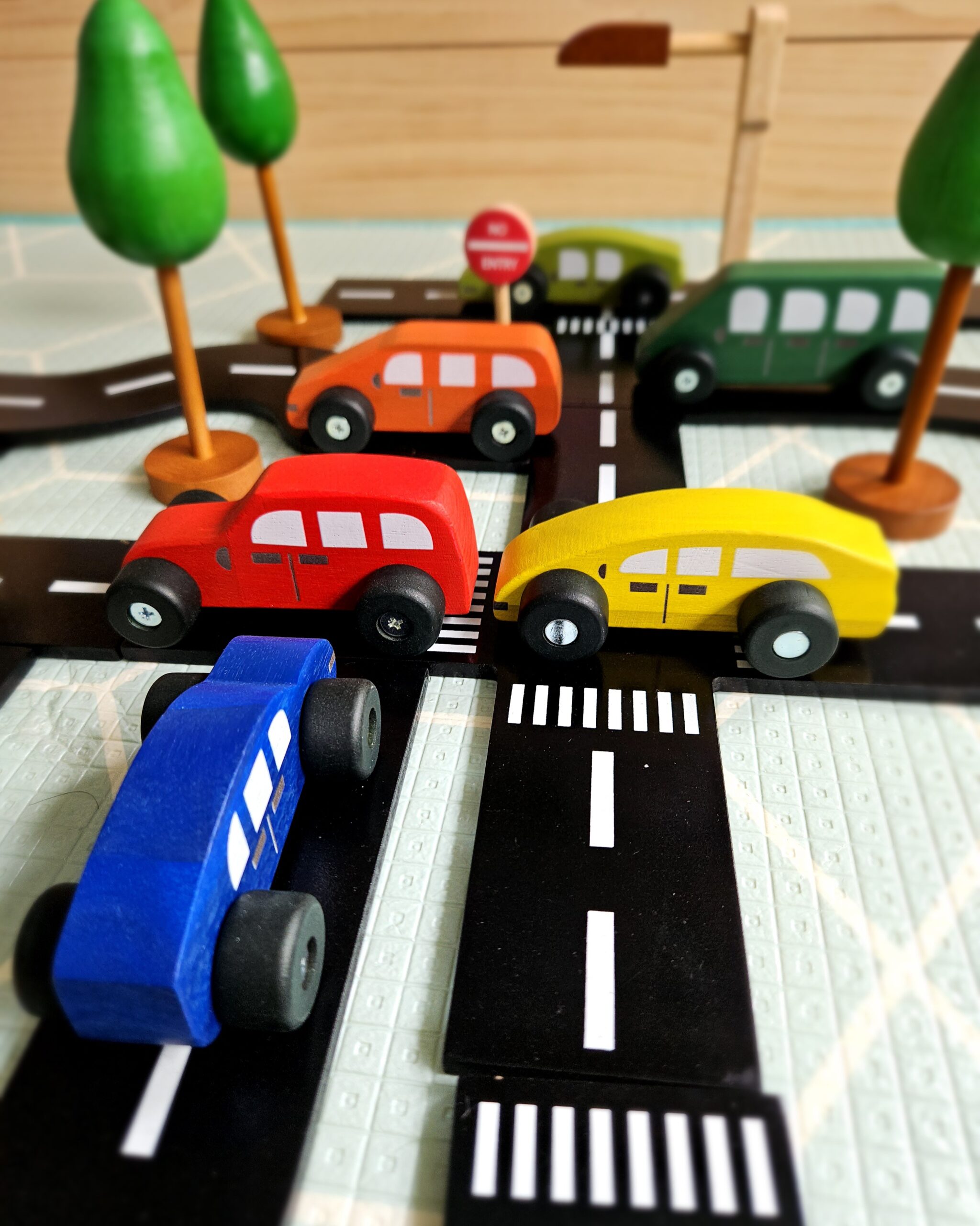 Coloured Wooden Cars Qtoys Learning through Play