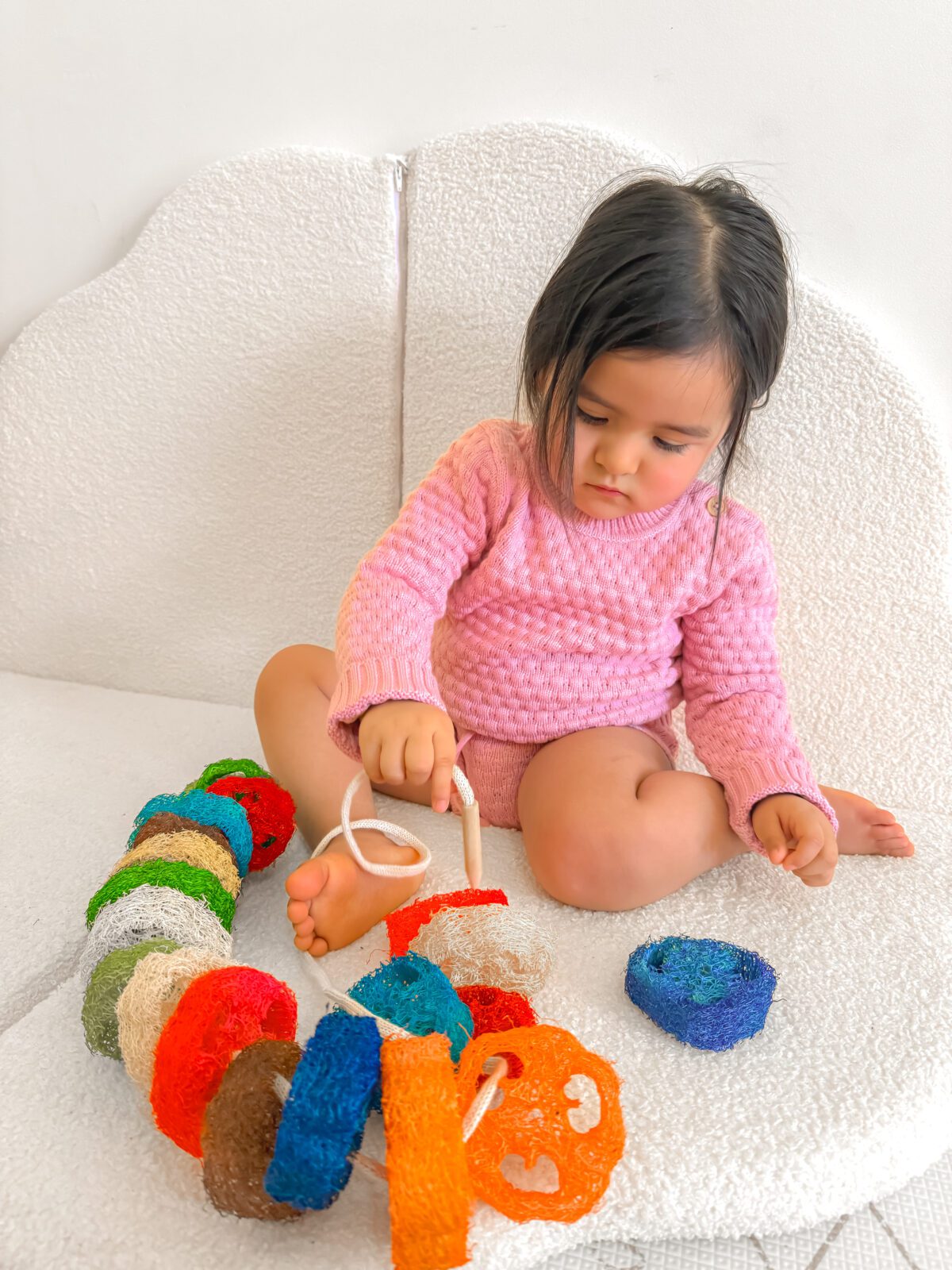Rainbow Loofah Lacing Set - Image 7