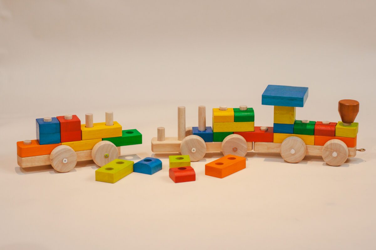Stack & Pull Train - Image 3