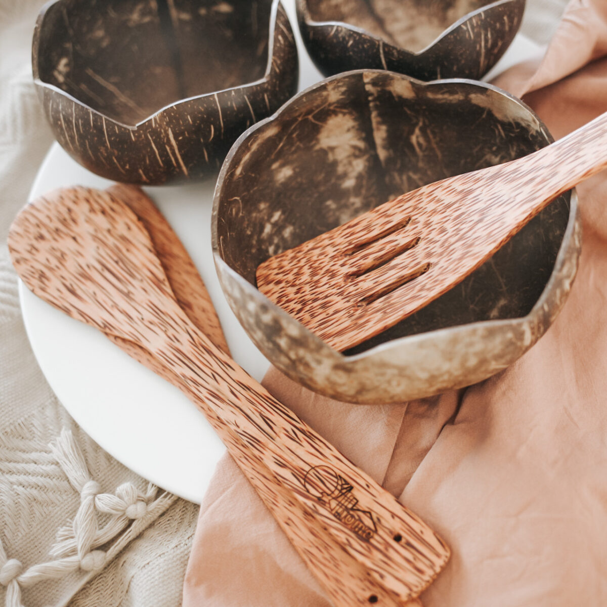 Coconut Wood Utensil (Set of 2) - Image 2