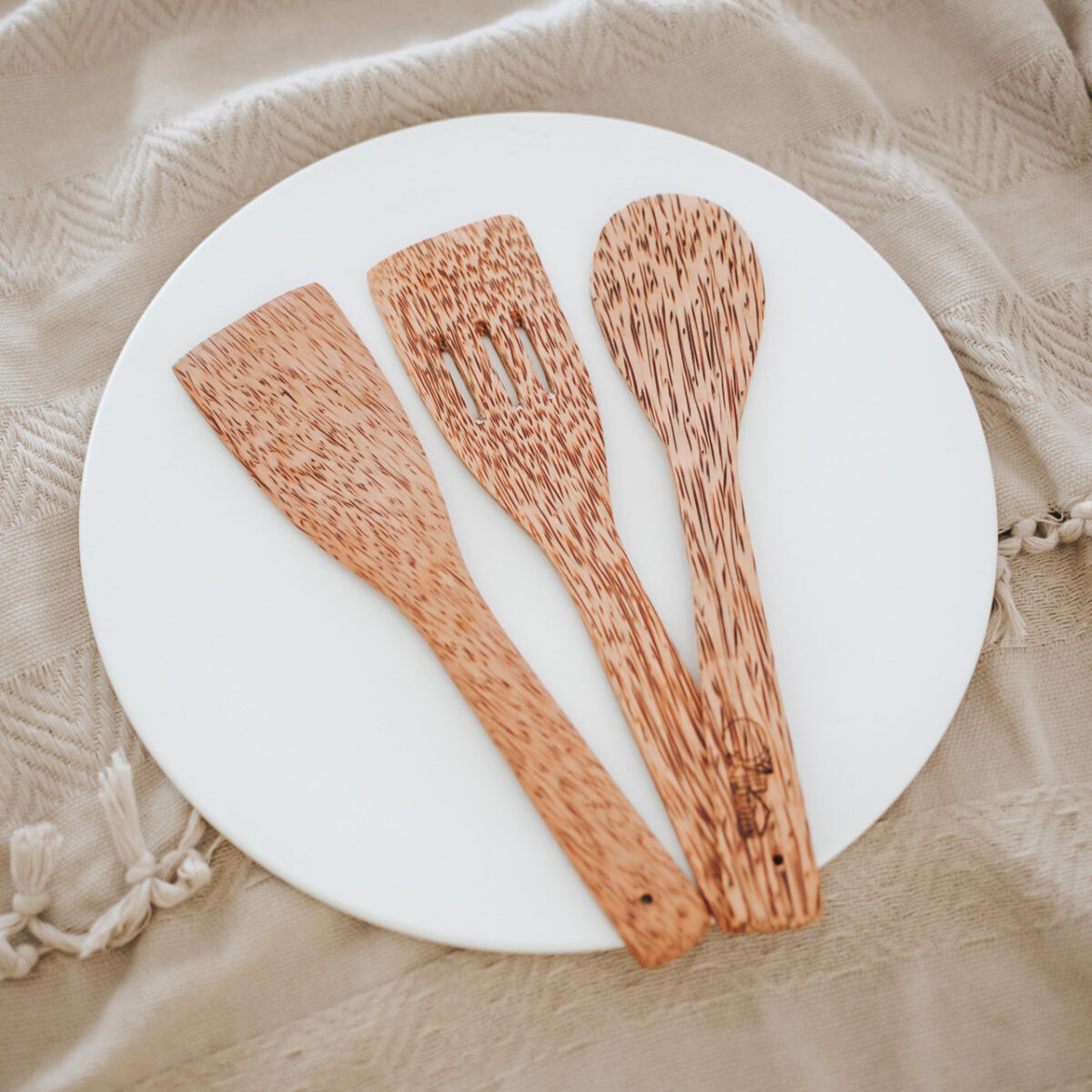 Coconut Wood Utensil (Set of 2) - Image 4