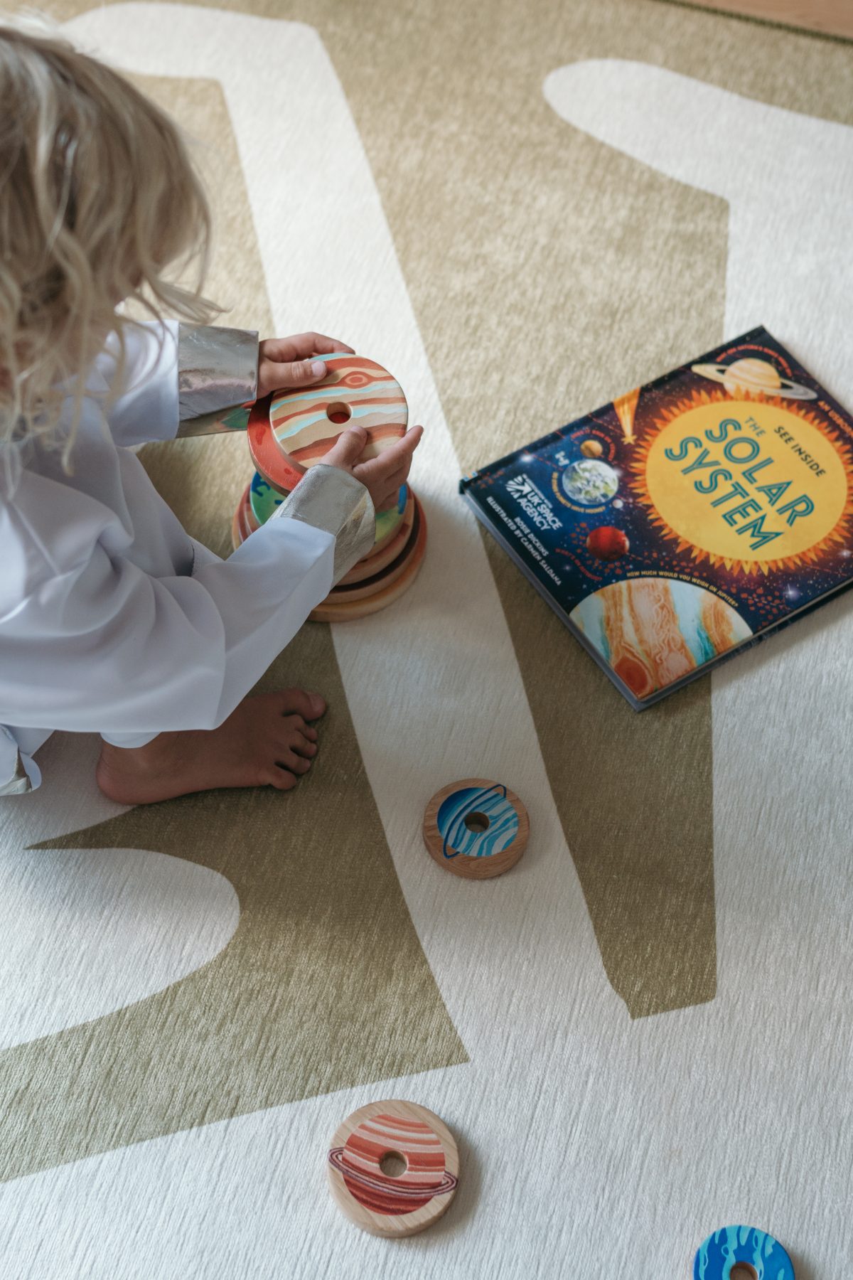 Stacking Planets - Image 12