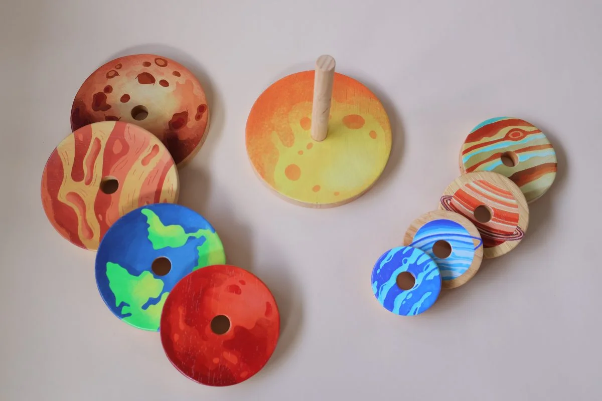 Stacking Planets - Image 9
