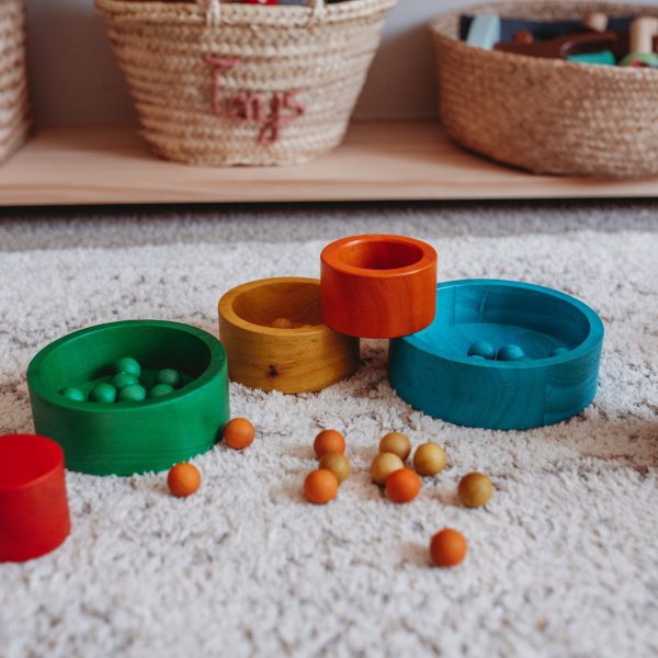 Coloured Nesting and Stacking bowls + Wooden Balls