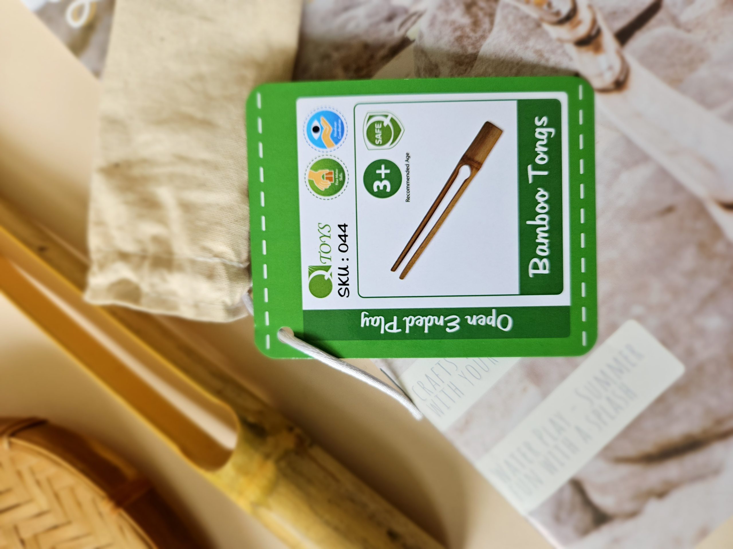 044-01.jpg Bamboo Tongs - Image 1