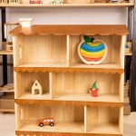 Cottage dollhouse bookshelf - Image 3